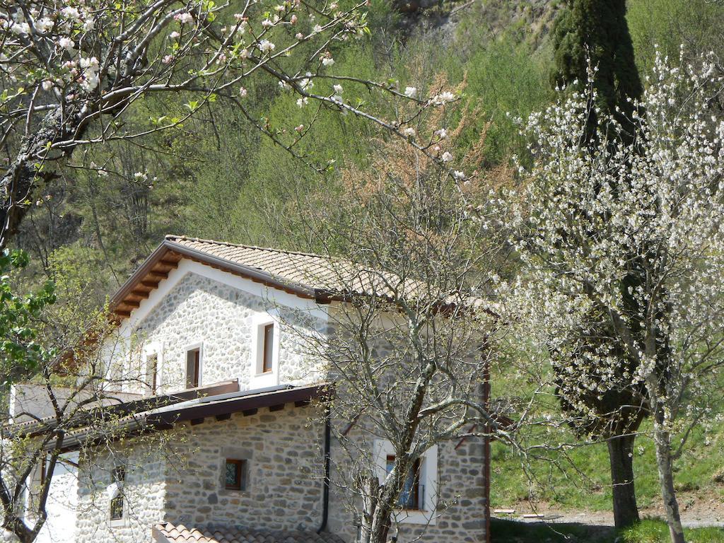 Agriturismo Di La Dall'Acqua Фівіццано Екстер'єр фото