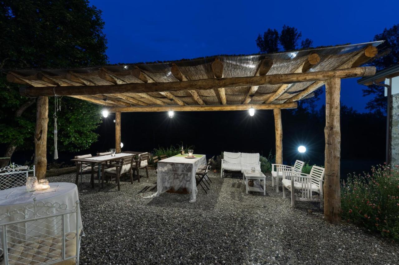 Agriturismo Di La Dall'Acqua Фівіццано Екстер'єр фото